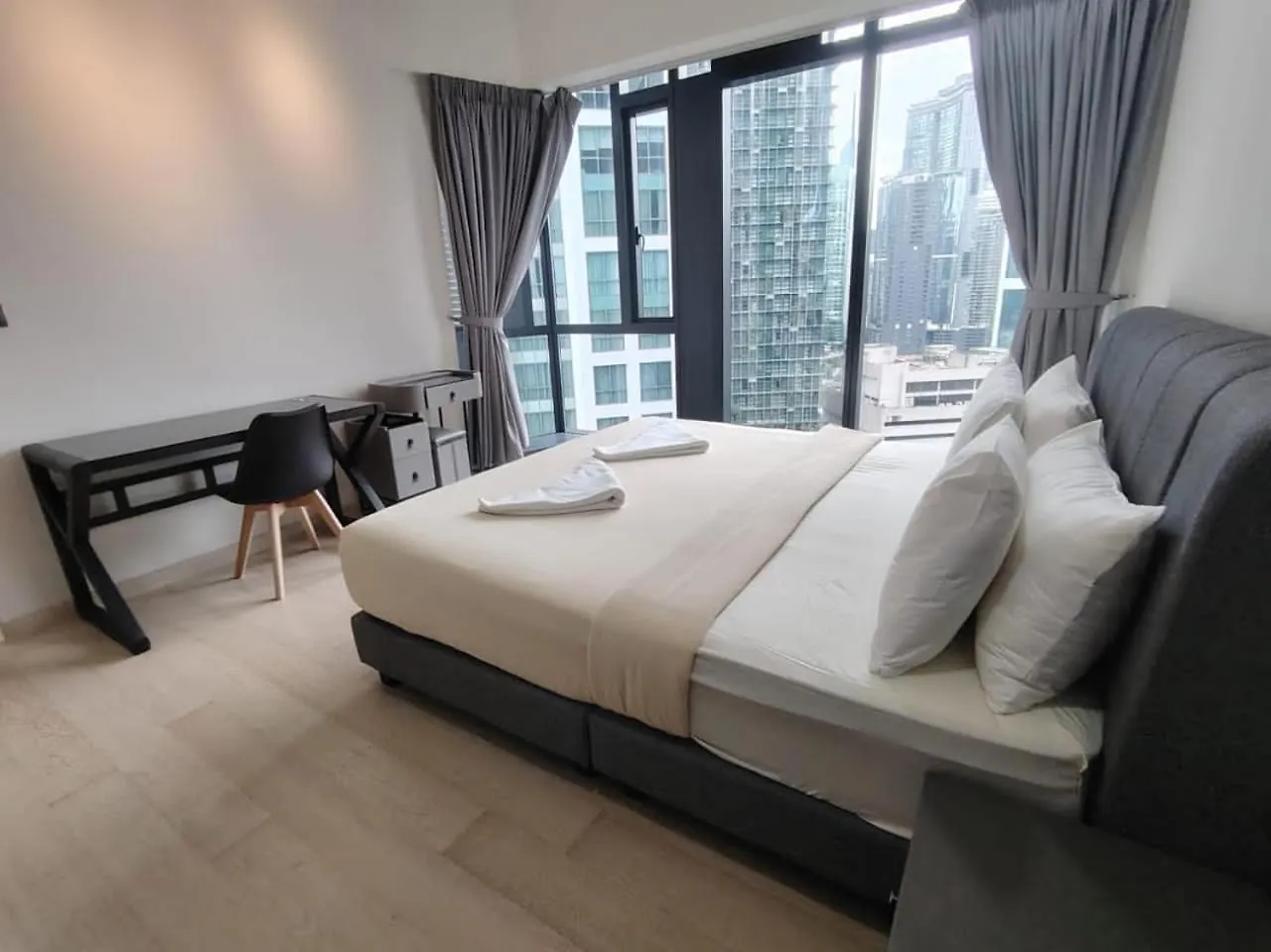 Kl Apartment At Star Residences Klcc Kuala Lumpur